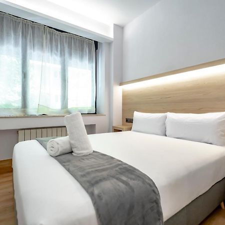 Dobohomes - Montesa 20 Apartamentos Madryt Zewnętrze zdjęcie