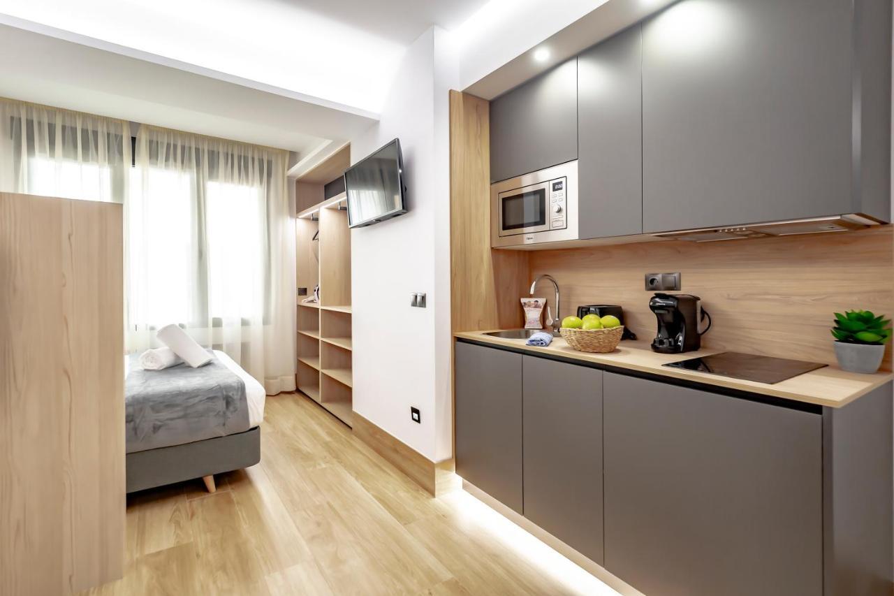 Dobohomes - Montesa 20 Apartamentos Madryt Zewnętrze zdjęcie