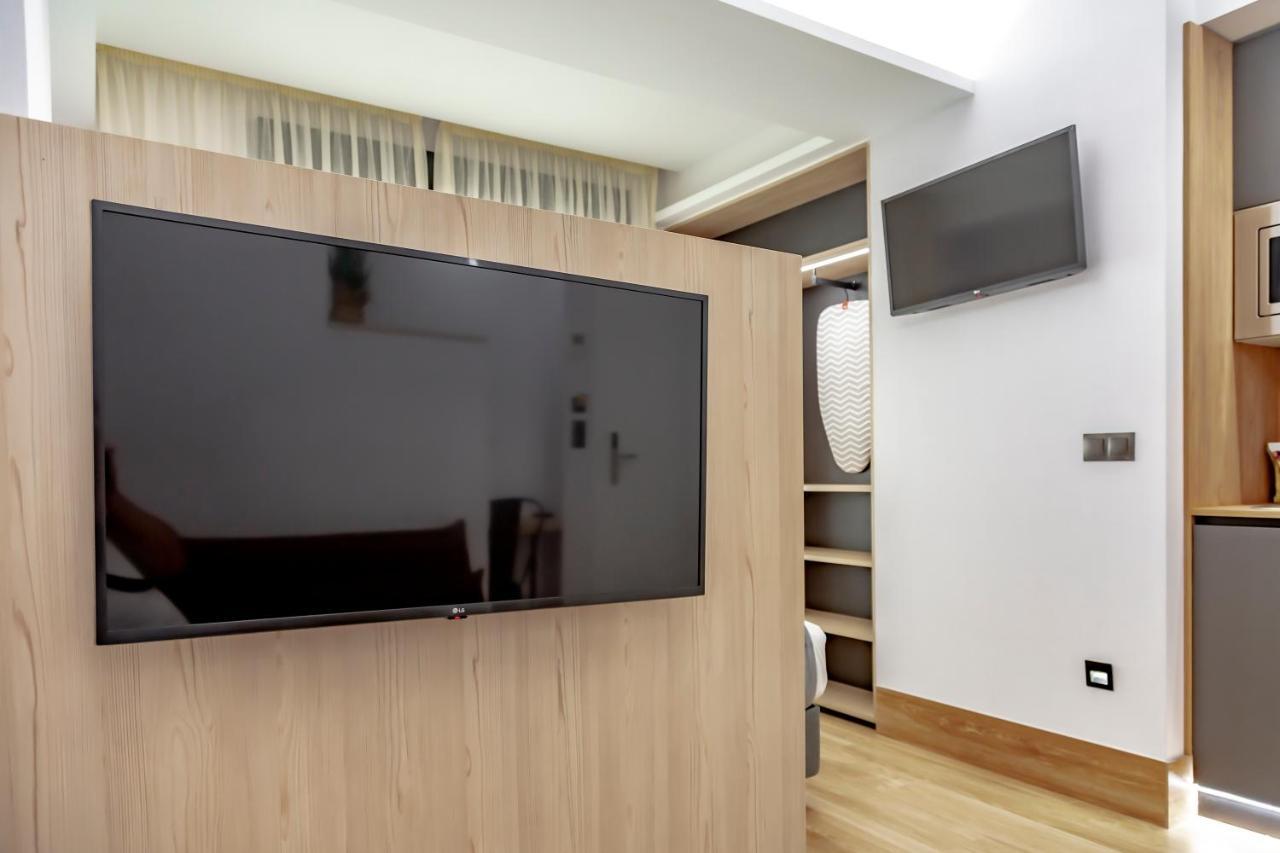 Dobohomes - Montesa 20 Apartamentos Madryt Zewnętrze zdjęcie